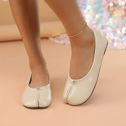 Calina Slip-on Flats